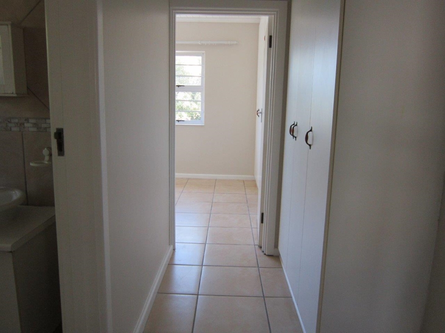 To Let 3 Bedroom Property for Rent in Beacon Bay Eastern Cape